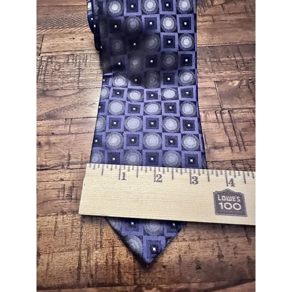 Chereskin Mens Tie 100% Silk Stain Resistant Circle‎ Square Pattern